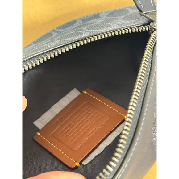 Coach CBK37 Warren Mini Belt Bag In Blocked Signature Canvas - Picture 5 of 7